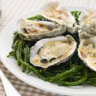 Oysters with lemon and dill