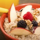 oatmeal porridge with walnuts