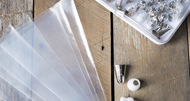 The Best Cake and Cupcake Tools and Equipment You Need | eHow
