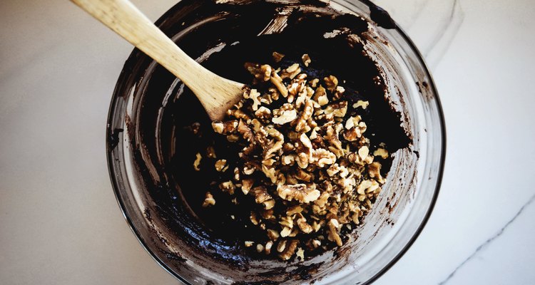 Add in the walnuts and mix until evenly distributed.