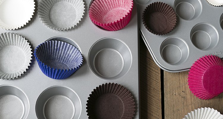 The Best Cake and Cupcake Tools and Equipment You Need | eHow