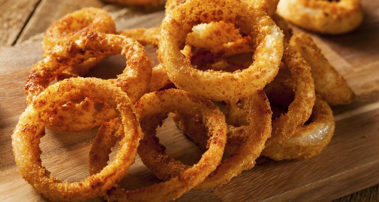 Homemade Crunchy Fried Onion Rings