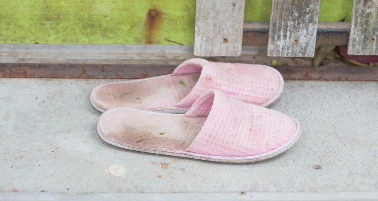 slippers
