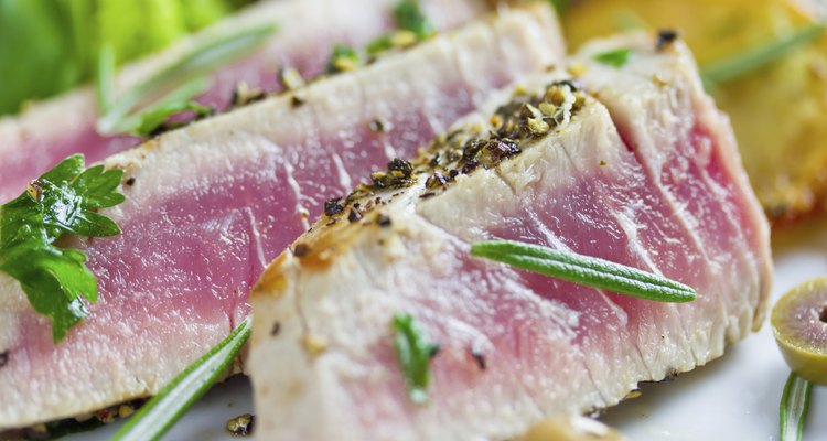 tuna with salad