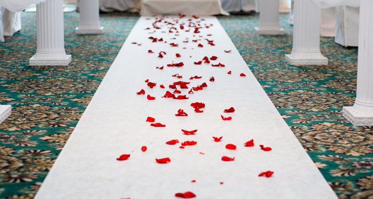 Rosy path to be married, wedding ceremony