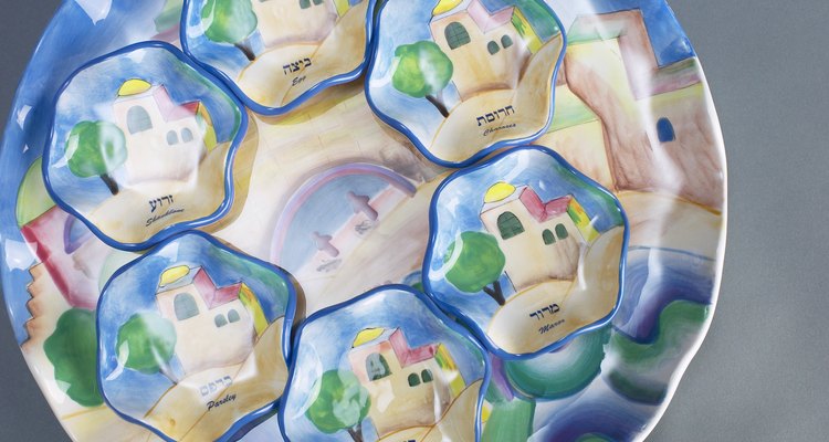 Seder plate