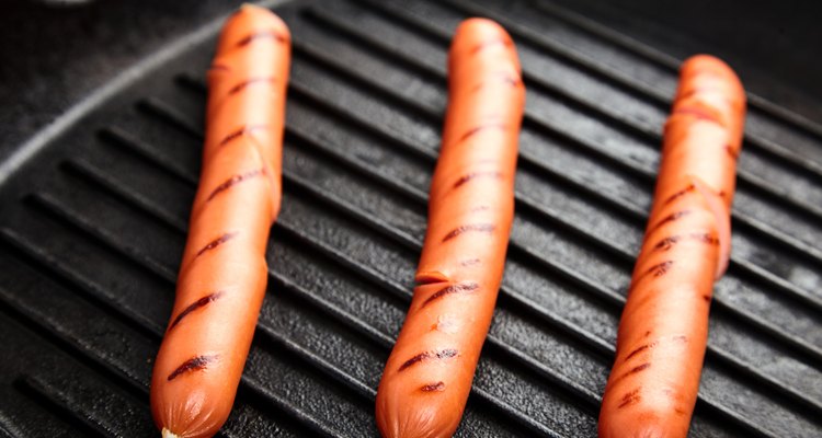 Hot vienna sausages in the pan